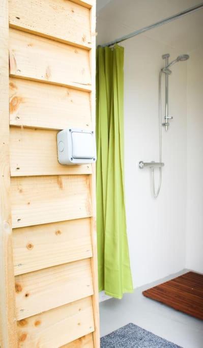 The Shepherds Hut Shrewsbury Buitenkant foto